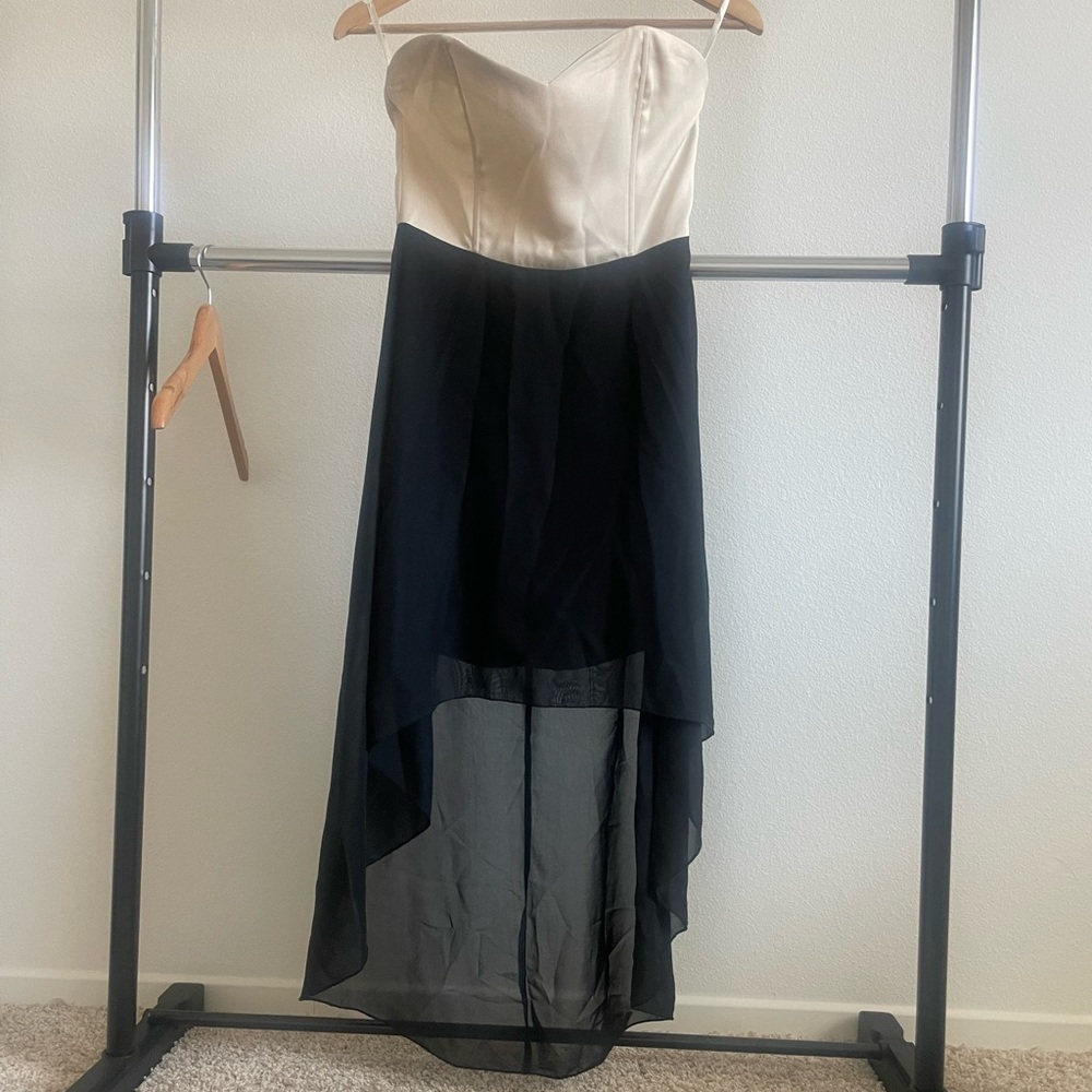 Dress white and black size small